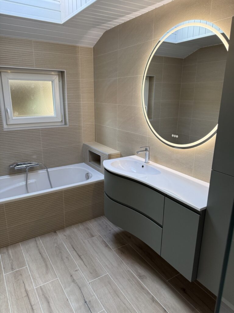 Rénovation de salle de bain sans sous-traitance : les avantages